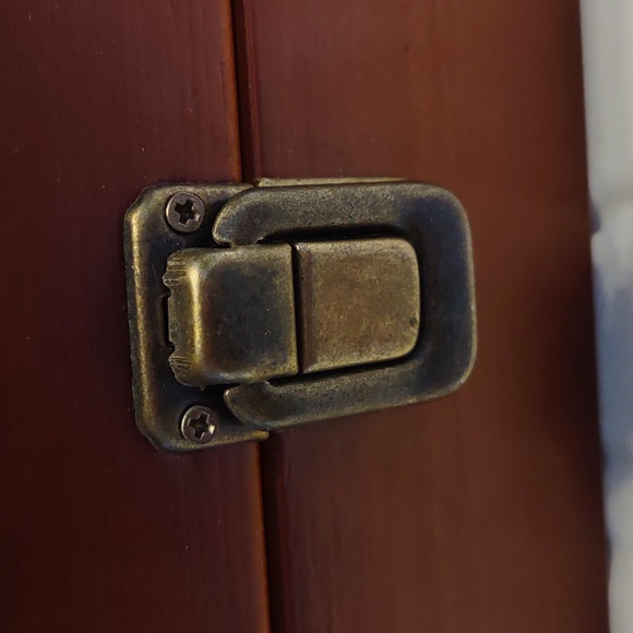 Maven "My Sewing Notions"  storage box - Picture 9 of 10